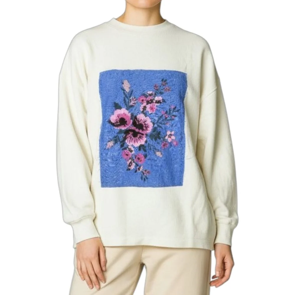 BP NWT Ivory Floral Graphic Oversized Crewneck Sweater Size S